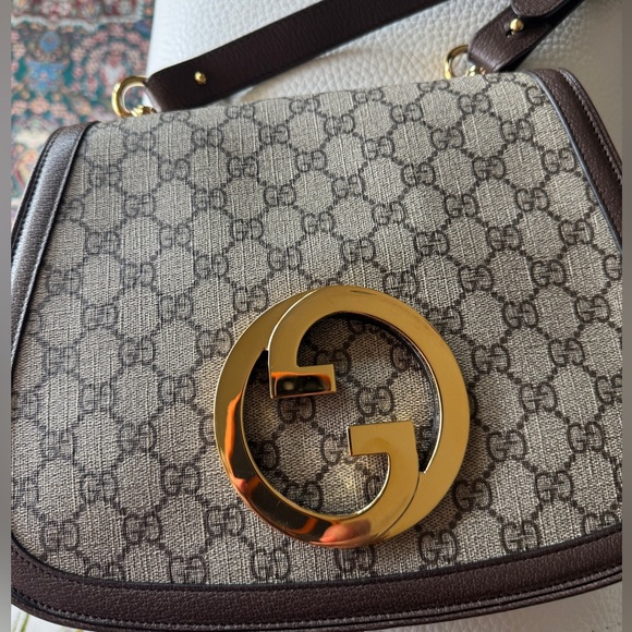 Gucci Blondie medium shoulder bag - Picture 9 of 15